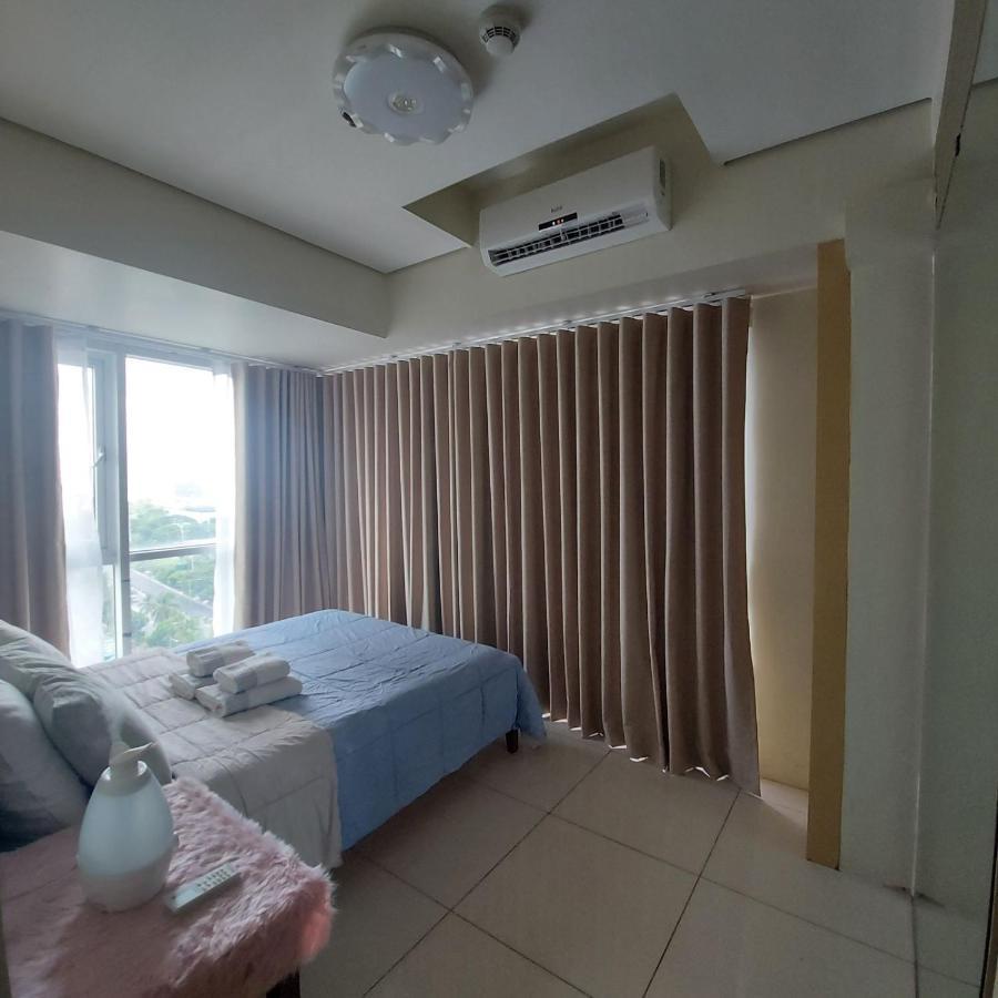 De Luxe, Standard And Studio Suites -The Breeze Residences-Close To Airport,Mall Of Asia, Us Embassy مانيلا المظهر الخارجي الصورة