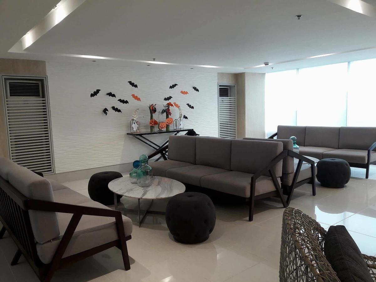 De Luxe, Standard And Studio Suites -The Breeze Residences-Close To Airport,Mall Of Asia, Us Embassy مانيلا المظهر الخارجي الصورة
